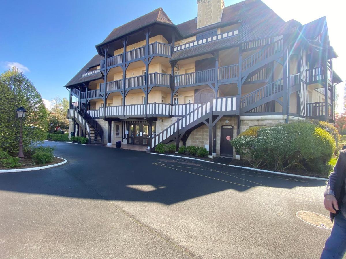 Golf De Deauville , Place-Inn Eksteriør bilde